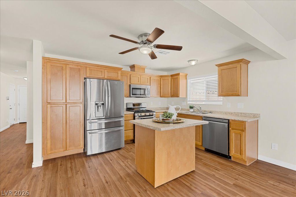600 Watkins Drive — photo 5 of 21