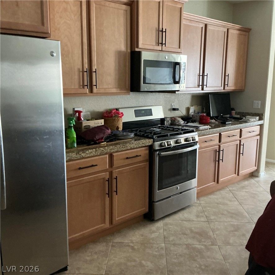 1726 Sonoran Bluff Avenue — photo 3 of 12