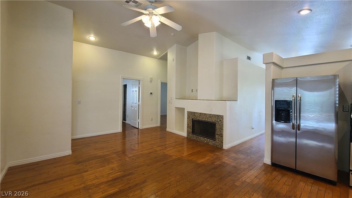 1413 IRON SPRINGS Drive — photo 5