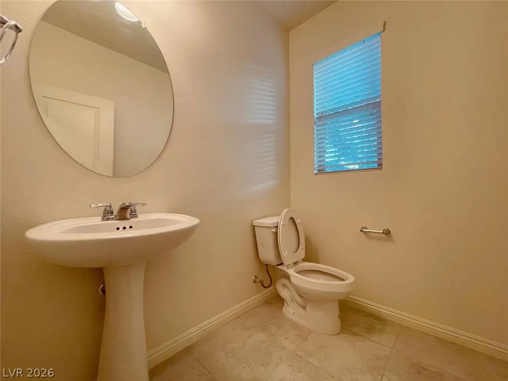 852 Riverlawn Place — photo 5