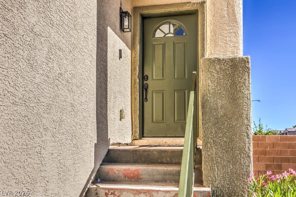 3592 Gloucester Gate Street — photo 3 of 28