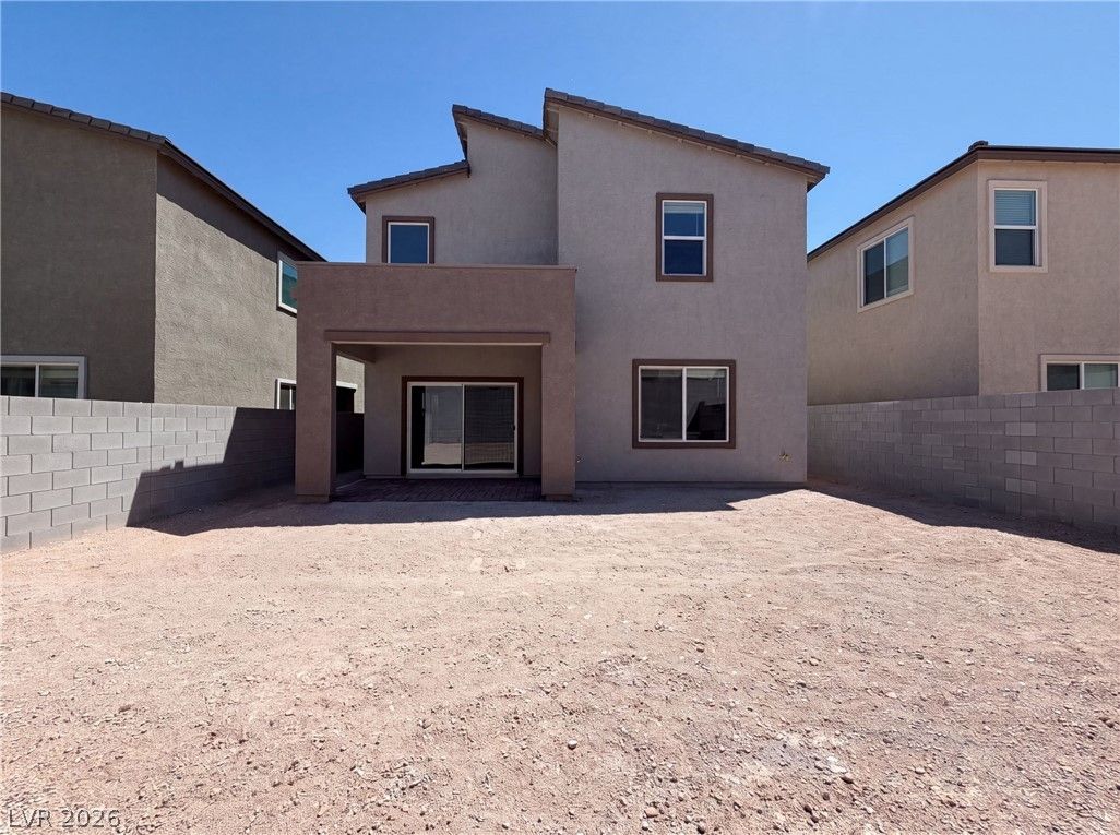 8364 Caldera Hills Avenue — photo 5 of 14