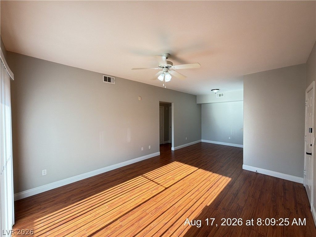 8000 West Badura Avenue 1141 — photo 4