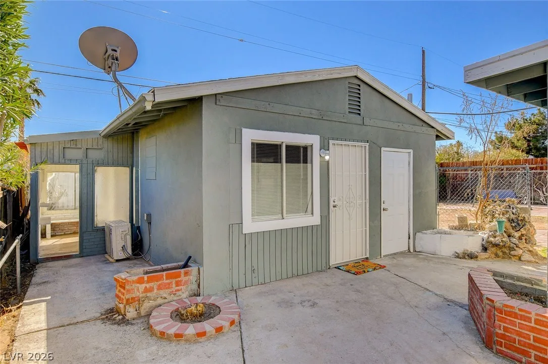 4619 Garden Place Casita — photo 3