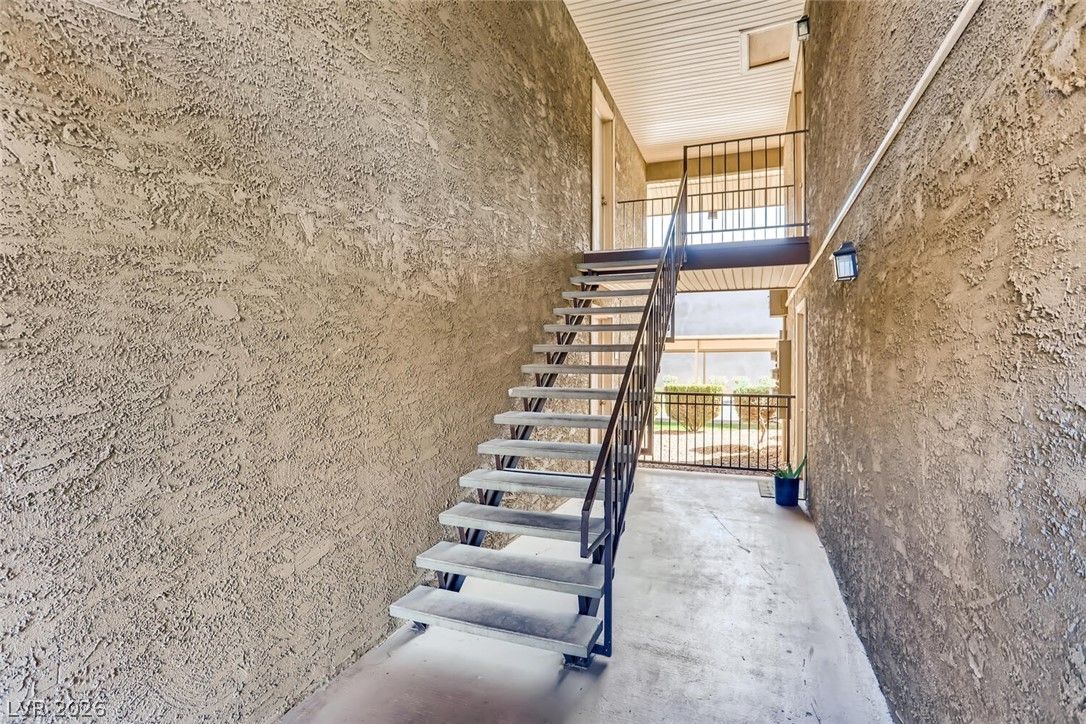 5229 Indian River Drive 240 — photo 4 of 27