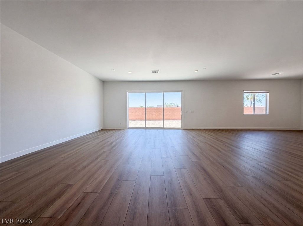 8220 Gusty Brook Street — photo 3 of 27