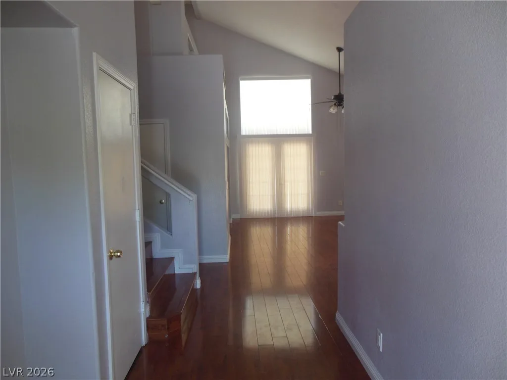 878 SCARLET HAZE Avenue — photo 3