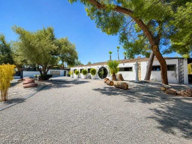 2929 El Camino Road — photo 2