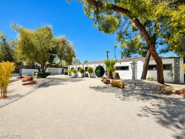 2929 El Camino Road — photo 4