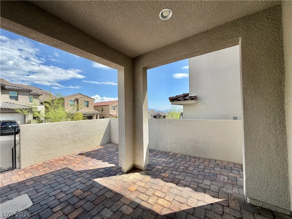 11825 Pandion Avenue — photo 2