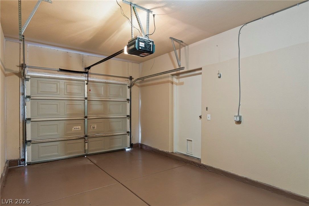 10001 Peace Way 1289 — photo 4 of 24