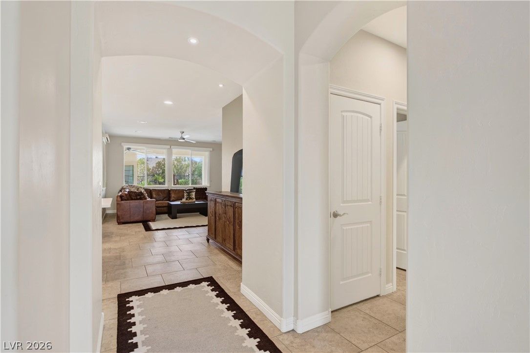 1169 Pebble View Lane — photo 3