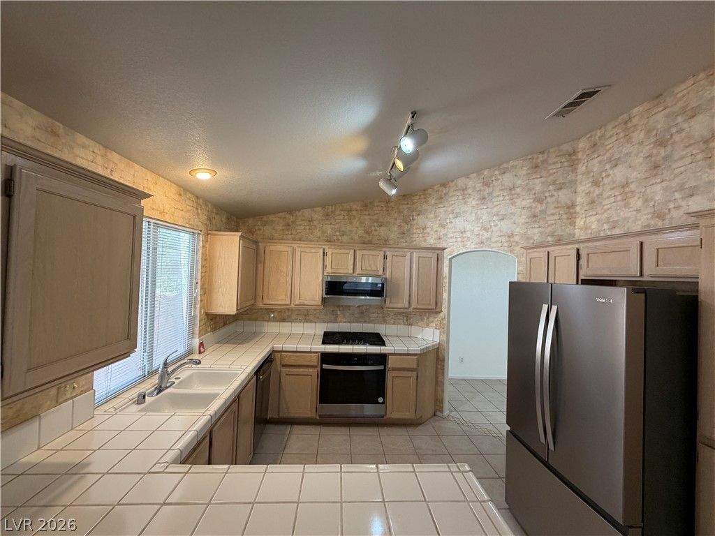8164 Sedona Sunset Drive — photo 5 of 17