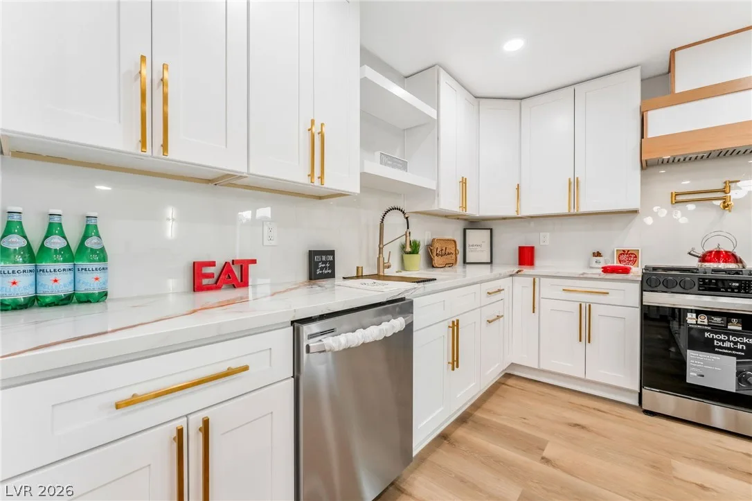 2301 Palora Avenue — photo 3