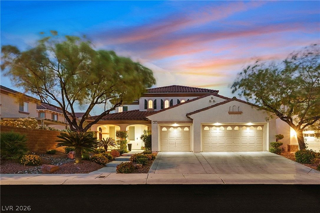 834 Roseberry Drive — photo 2