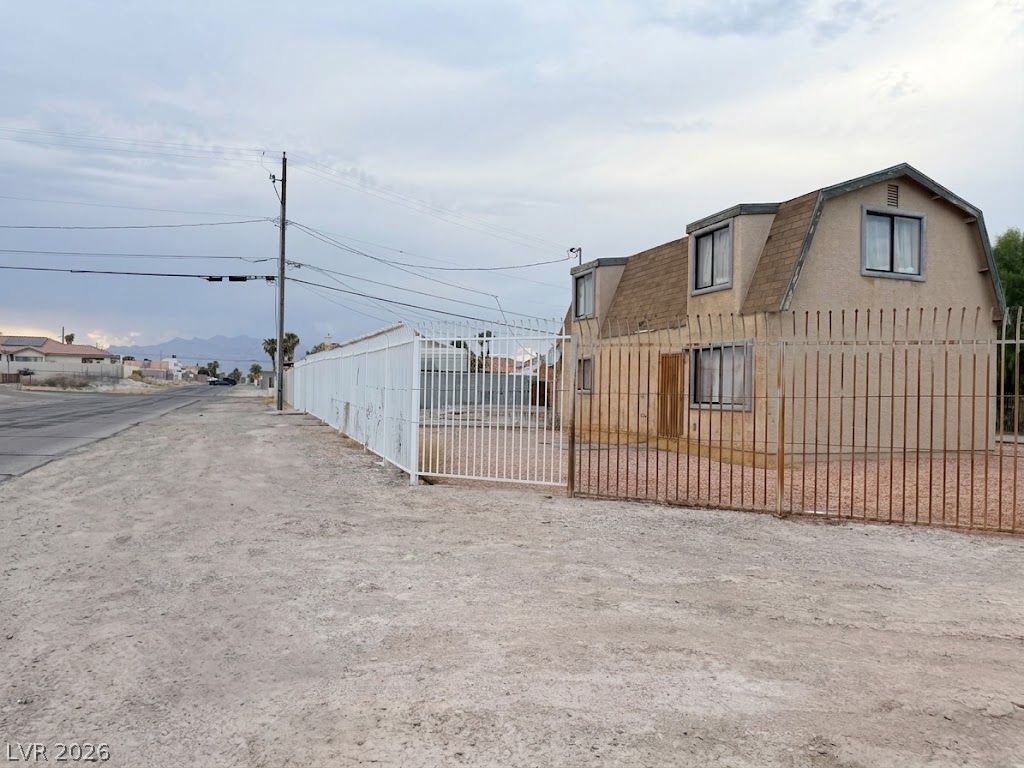 3505 Kemp Street — photo 4