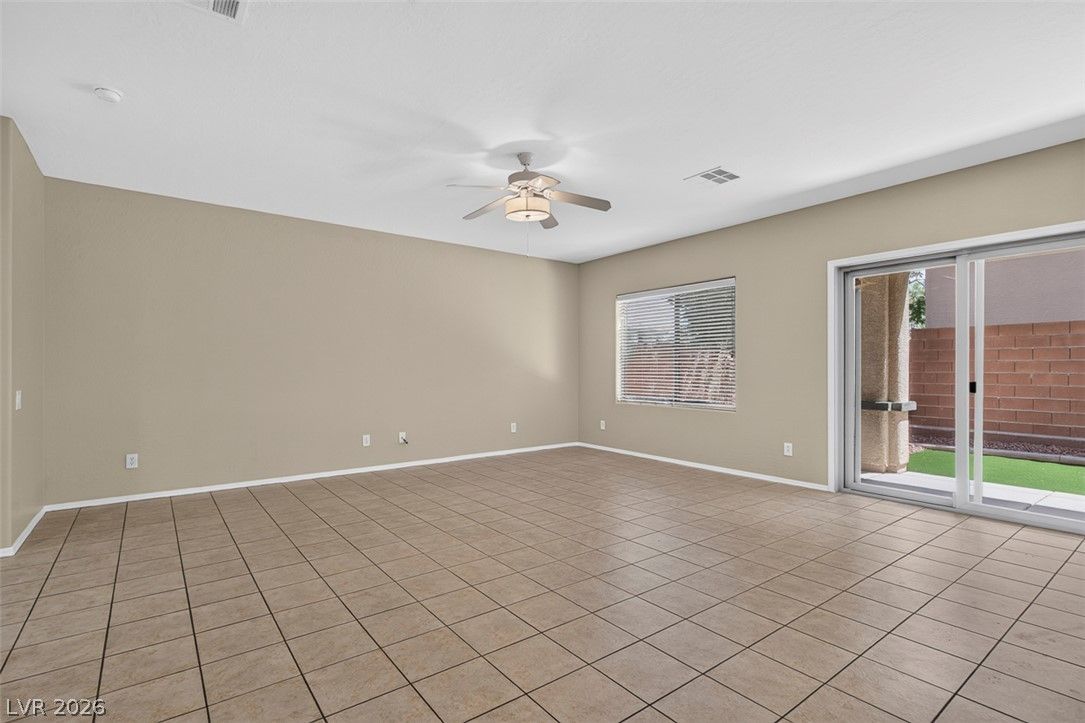 10721 Arusha Avenue — photo 3
