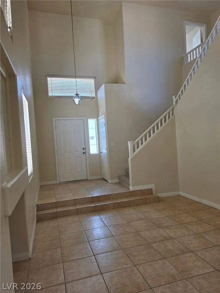96 Beaver Falls Avenue — photo 2