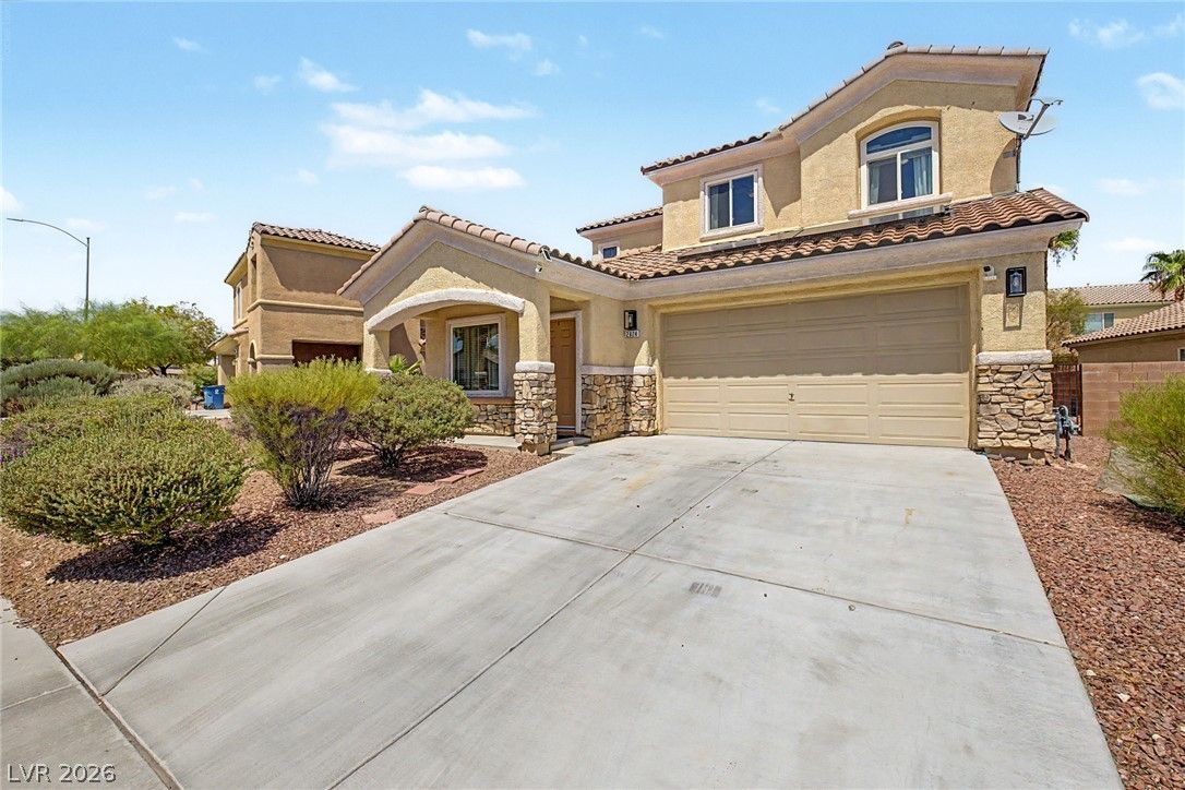 2924 Dowitcher Avenue — photo 2