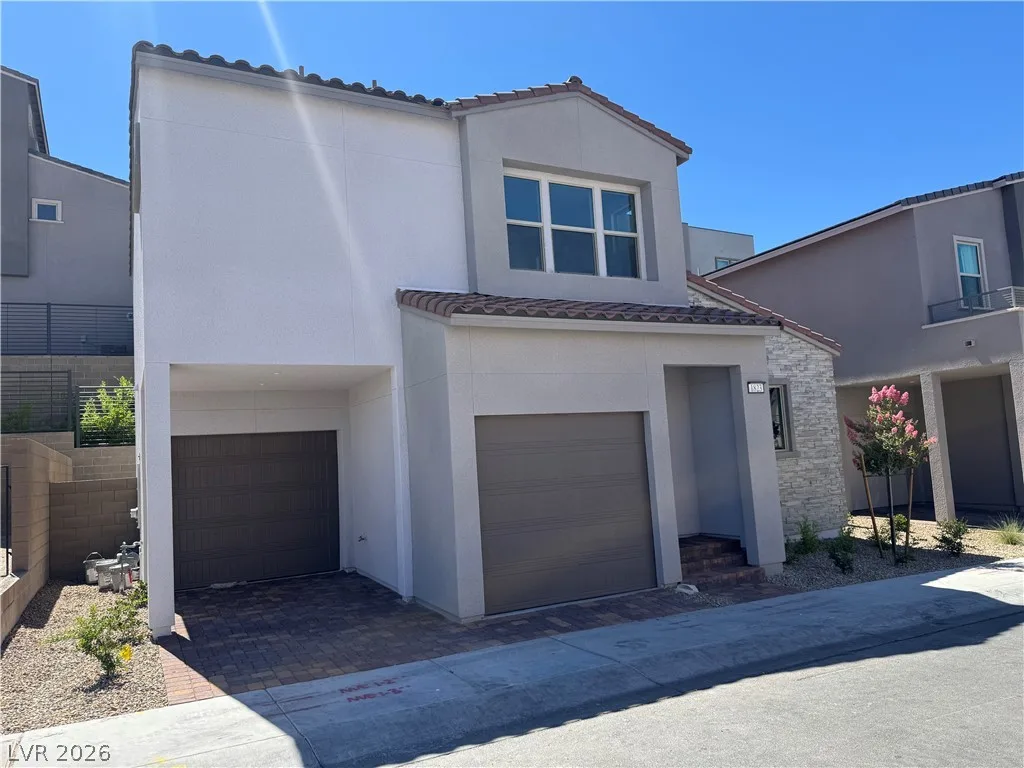 1823 Passerine Street — photo 2