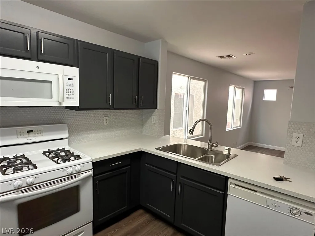 7450 Ademar Street — photo 4