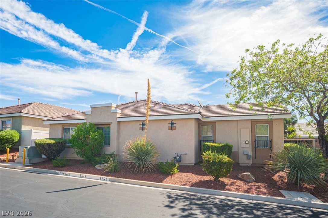 10430 Melon Cactus Street — photo 4