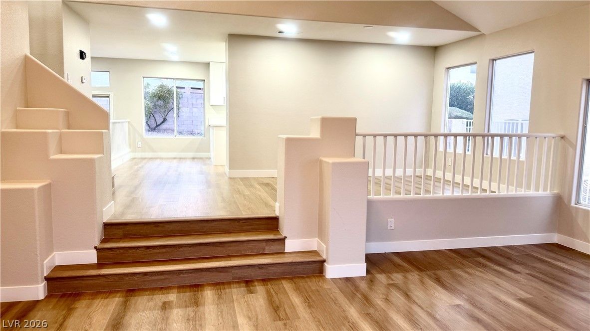 4595 Barnes Court — photo 5