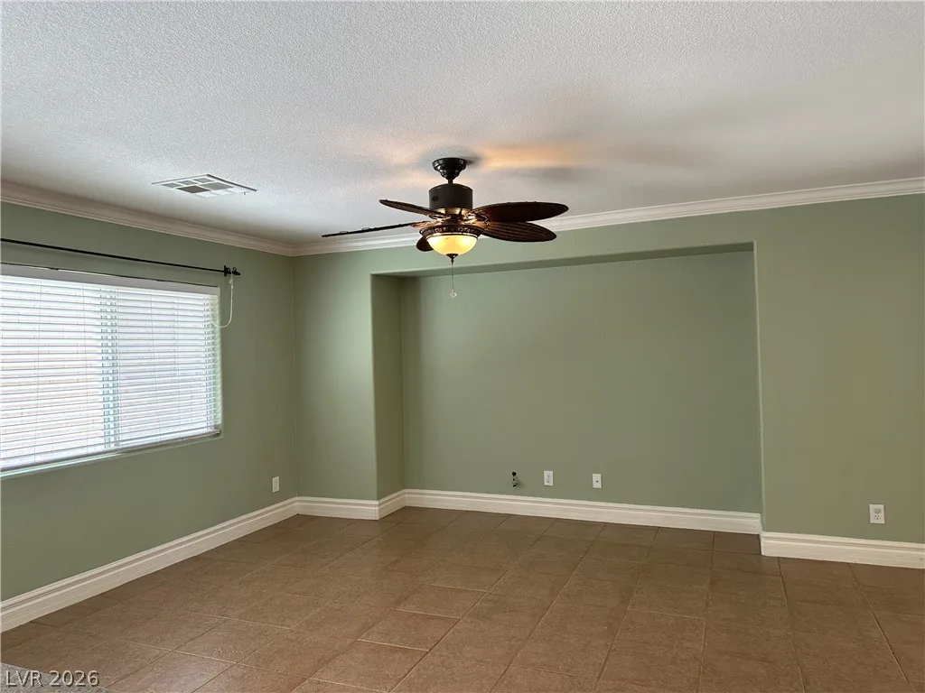 362 Dog Leg Drive — photo 4