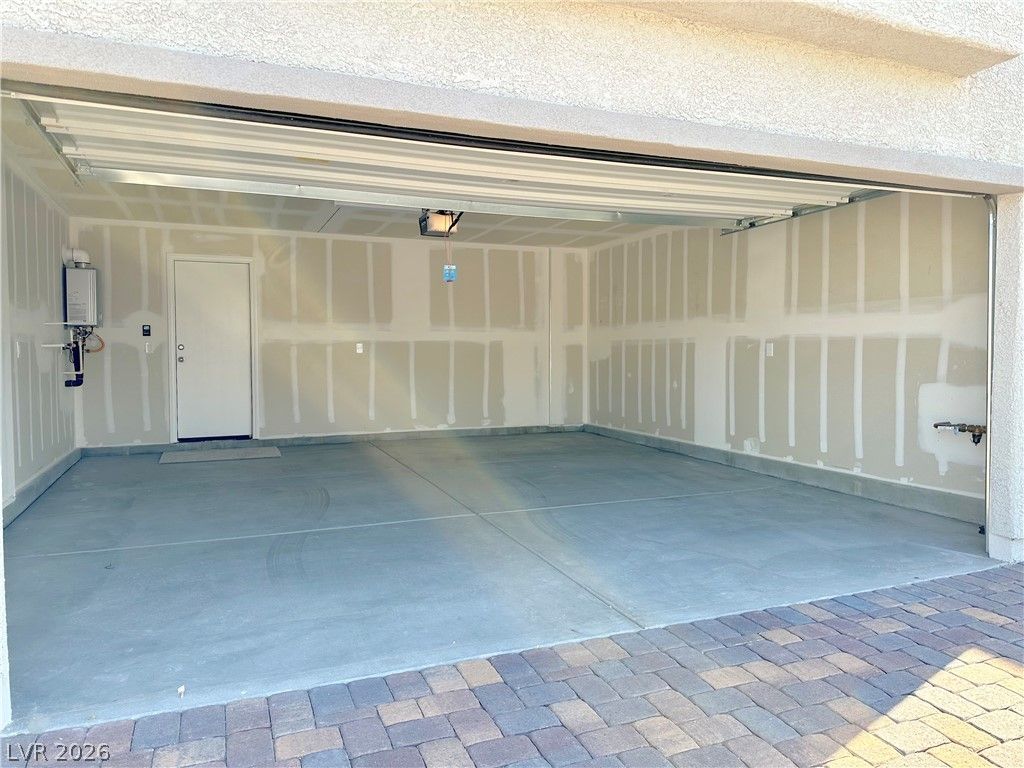 7623 Royal Halo Avenue — photo 4