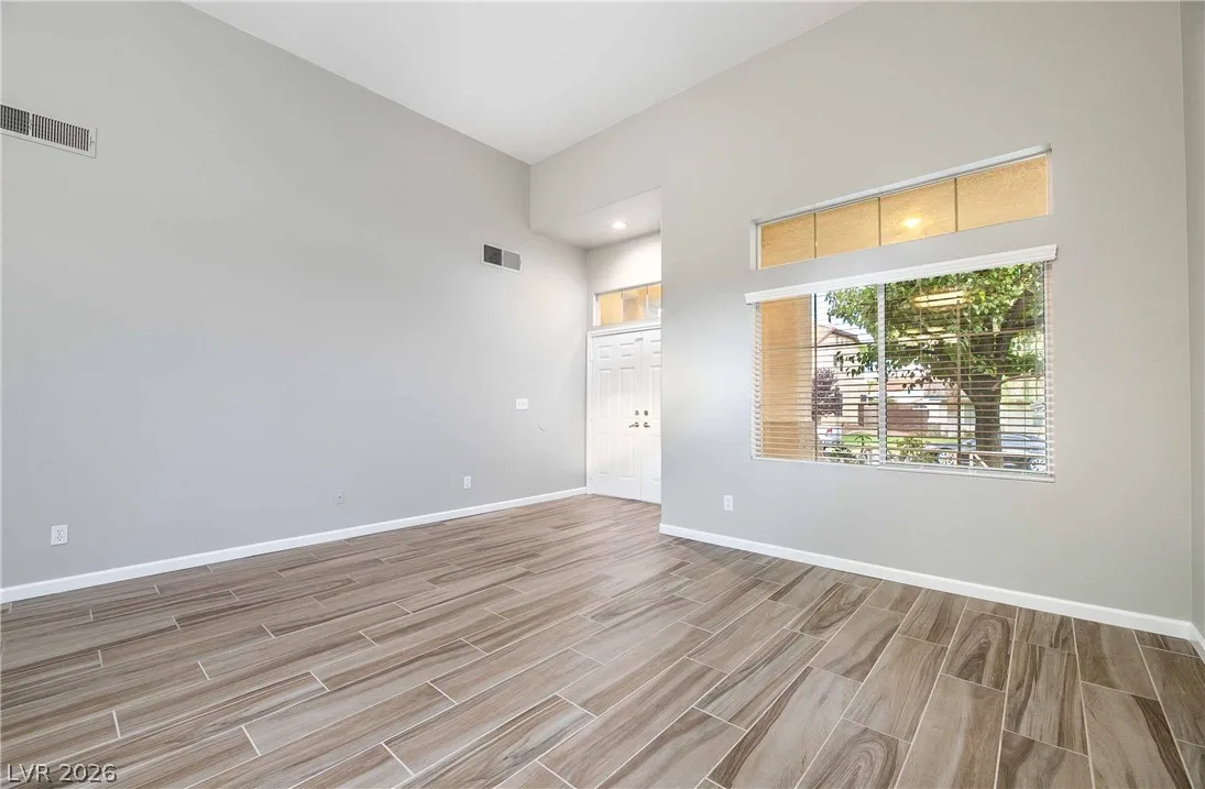 2545 New Morning Avenue — photo 3