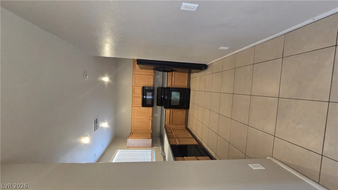 7564 Village Mist Lane — photo 3