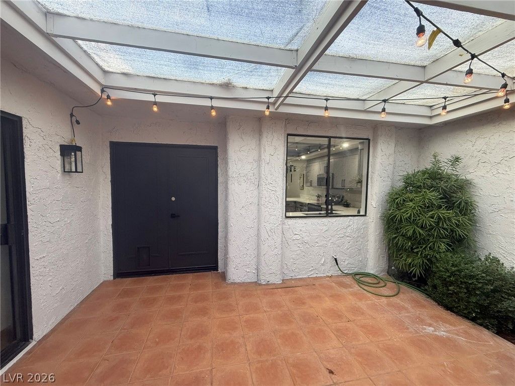 3058 Conquista Court — photo 3