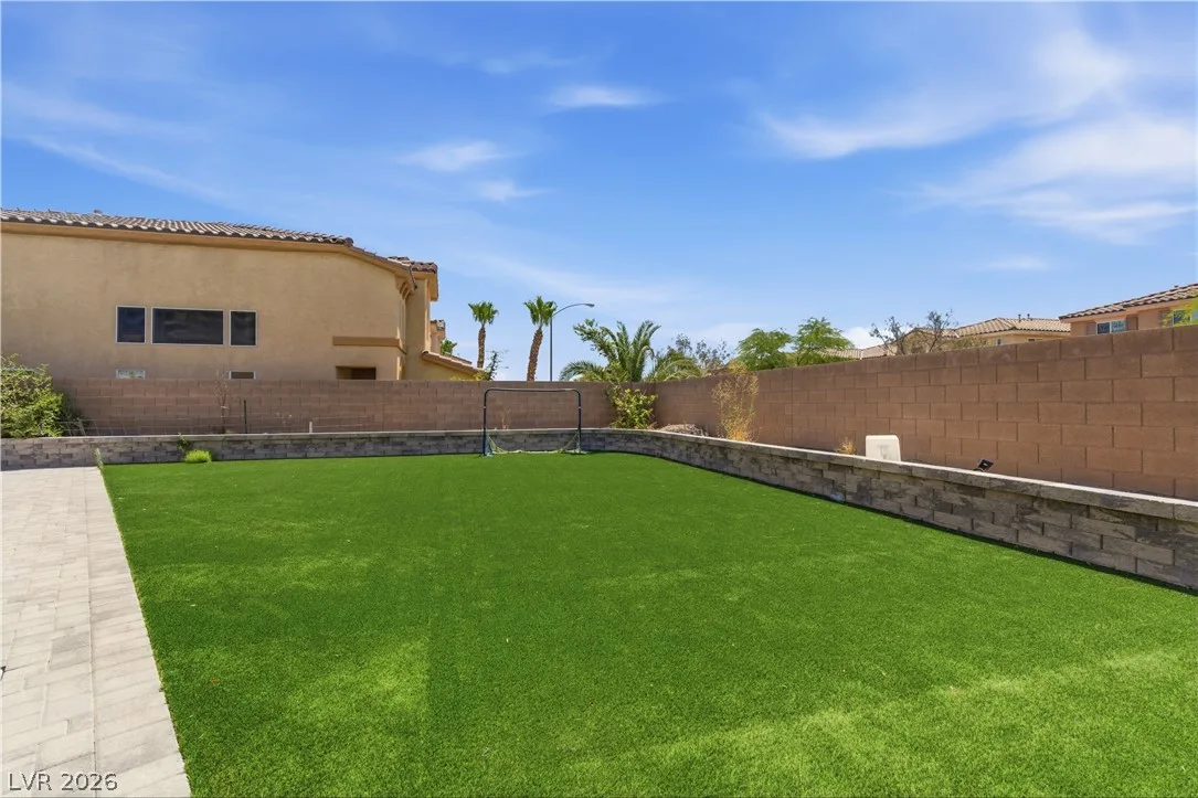 5446 Caprock Canyon Avenue — photo 4