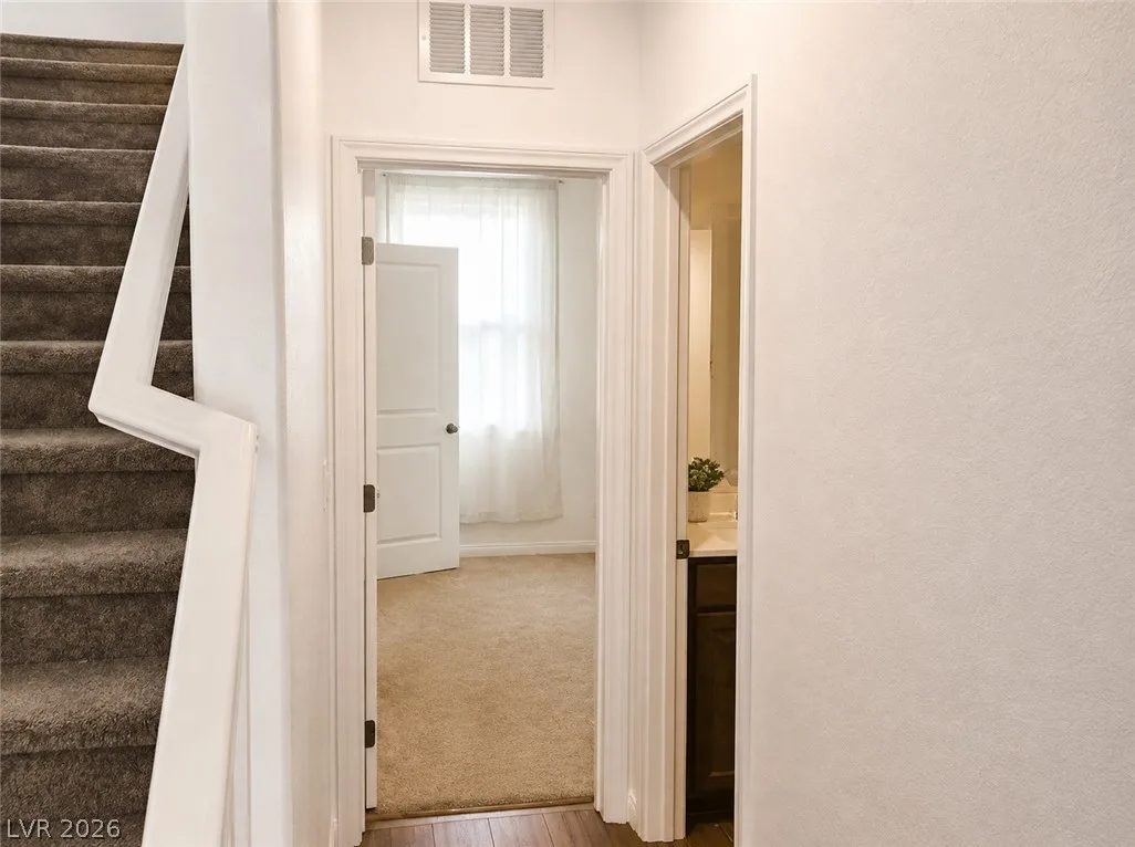 7049 Cottage Vista Avenue — photo 4