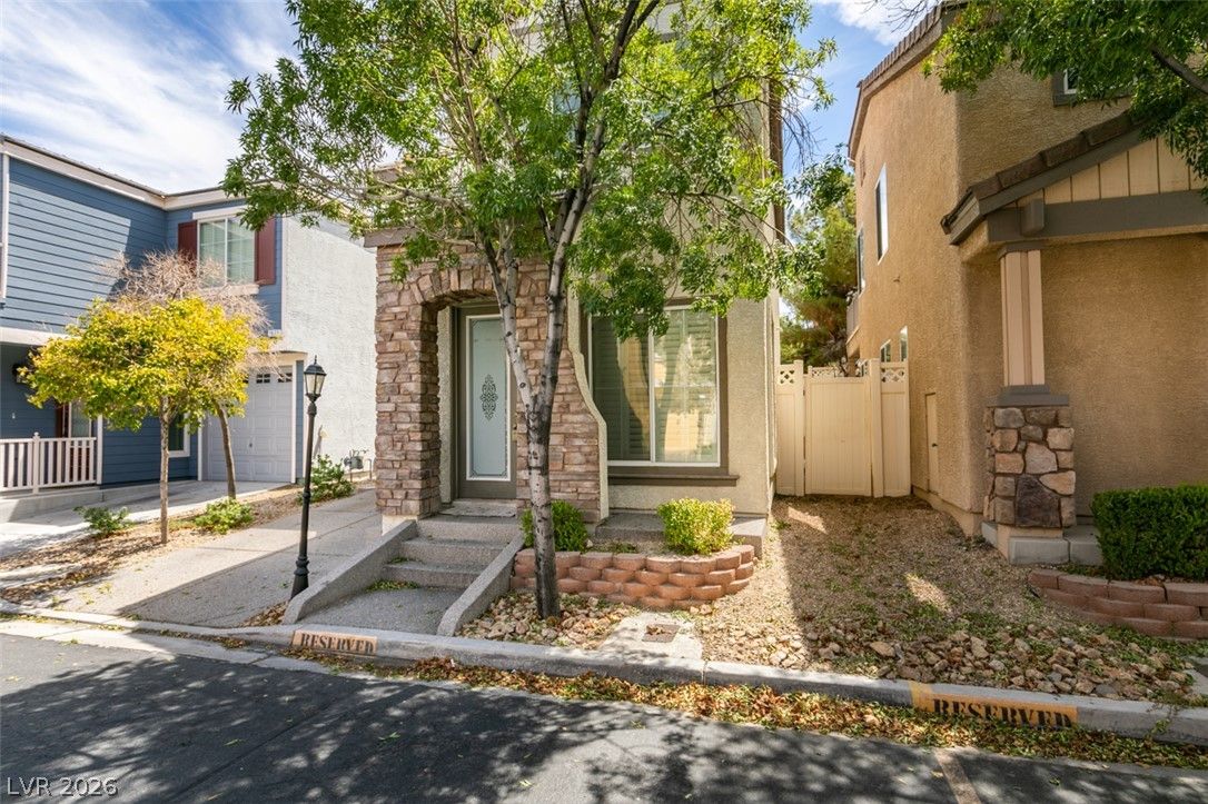 1667 RAINBOW DREAM Avenue 0 — photo 2