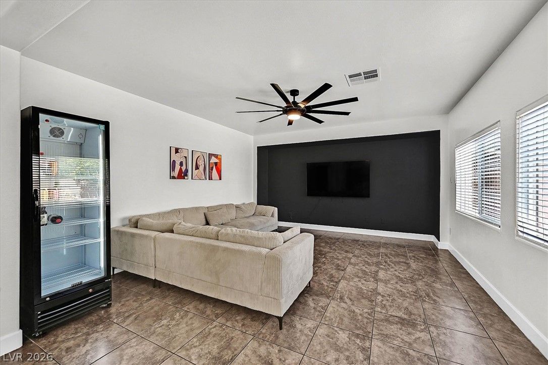 10140 Iron Wood Peak Avenue — photo 5