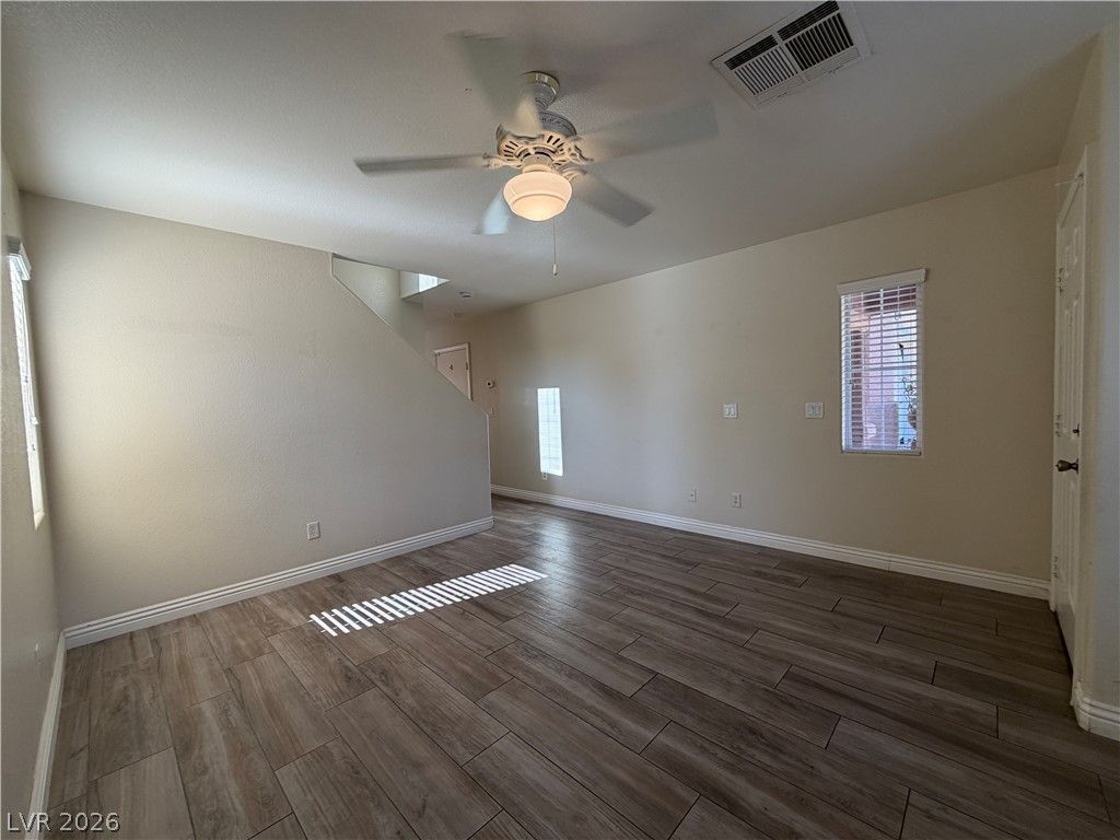 10381 Coyote Cub Avenue — photo 3