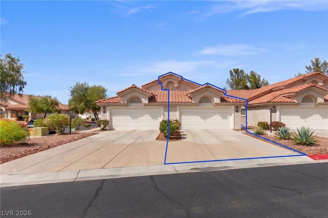 7804 Settlers Ridge Lane — photo 3 of 36