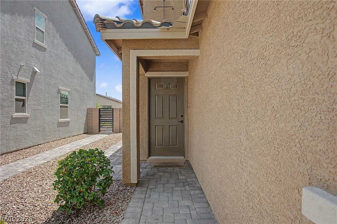 4521 Hidden Stone Avenue — photo 4