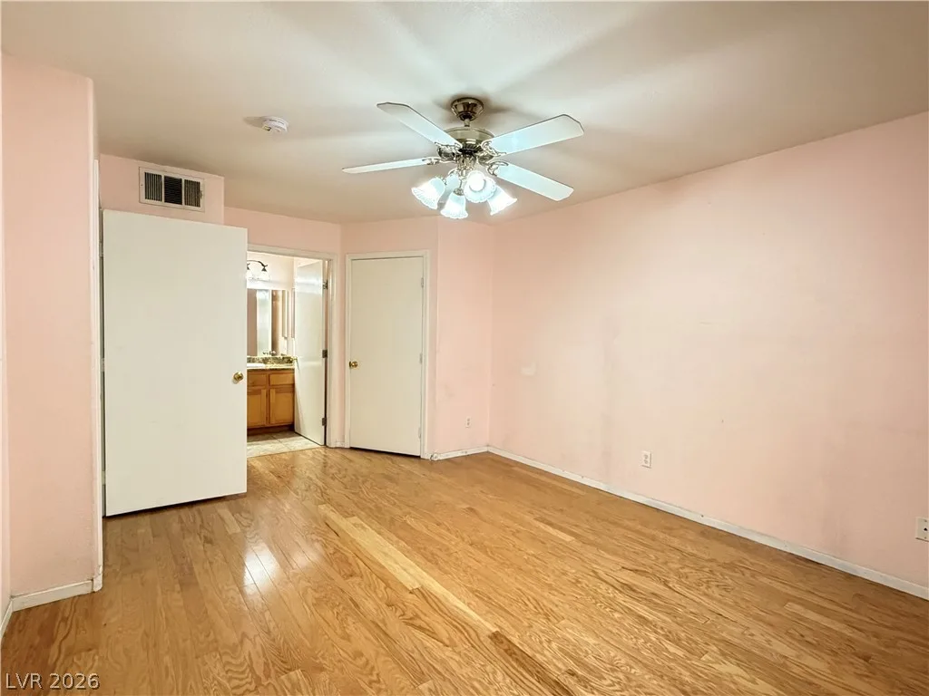 4555 East Sahara Avenue 177 — photo 2