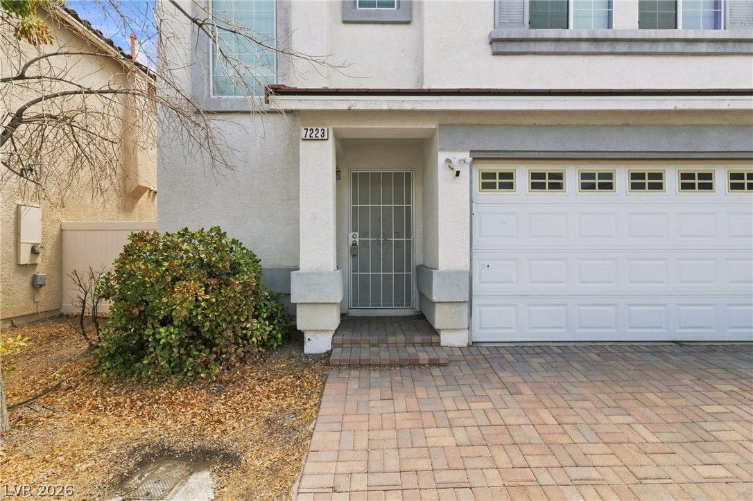 7223 Dicentra Road — photo 2