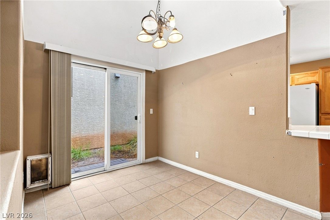 7223 Dicentra Road — photo 3