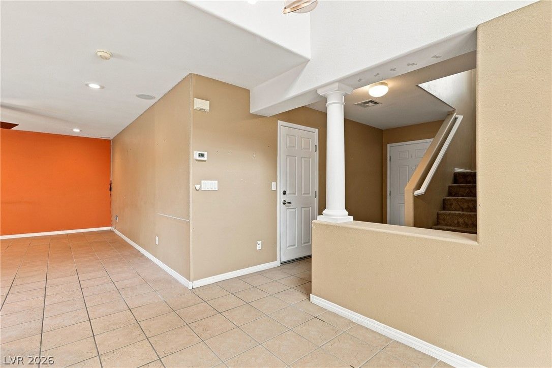 7223 Dicentra Road — photo 4