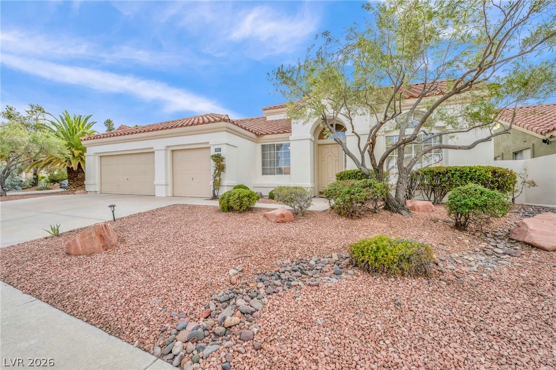 1605 Saint Katherine Circle — photo 3
