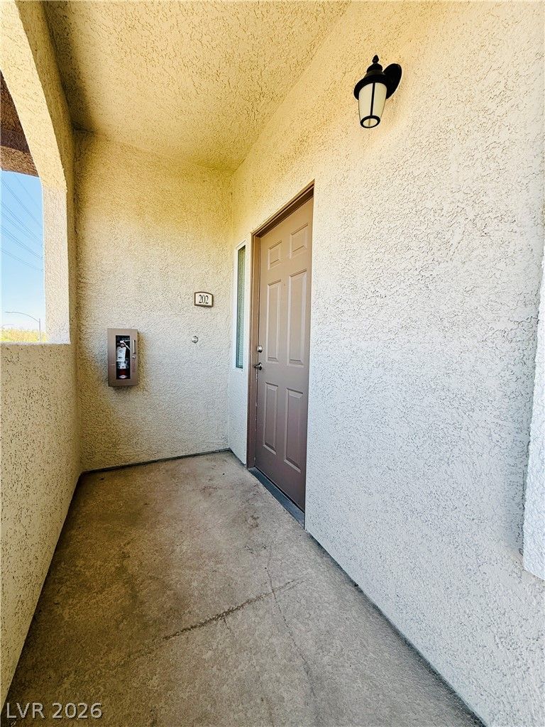 3504 Desert Cliff Street 202 — photo 4