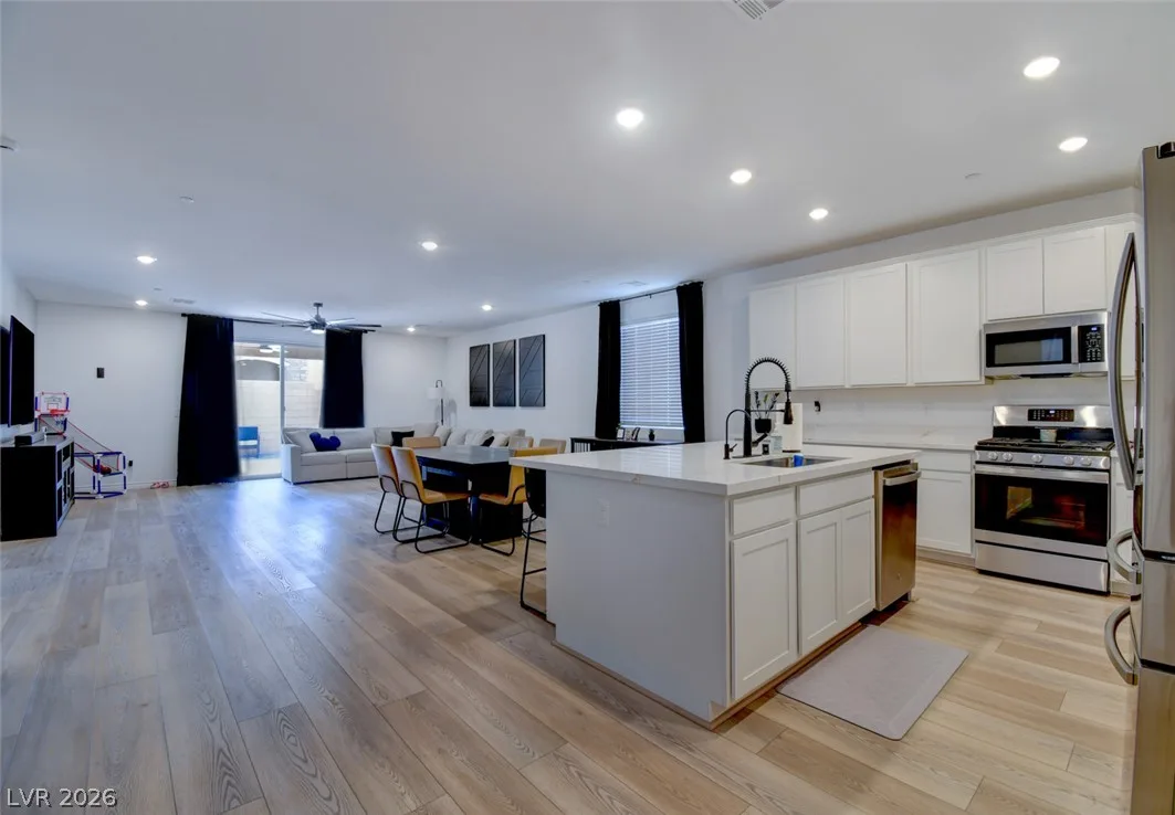 3497 Liviana Glen Avenue — photo 5