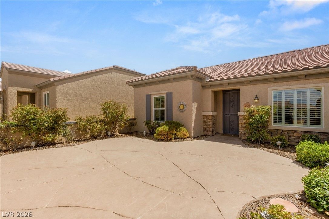 2587 Deora Way — photo 3