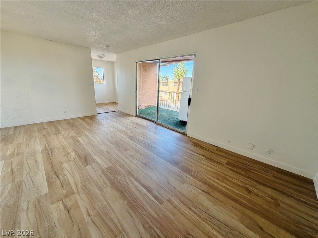 537 Kolson Circle D — photo 3 of 9