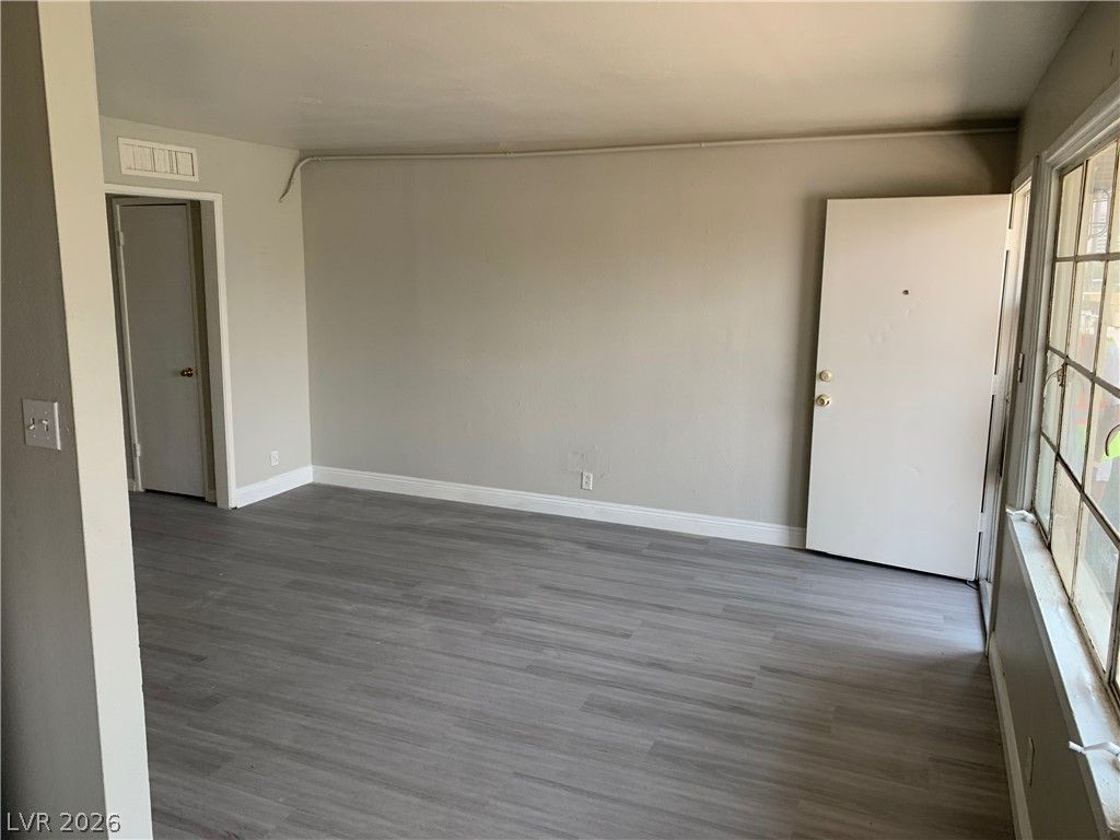 230 West Boston Avenue 7 — photo 3 of 7