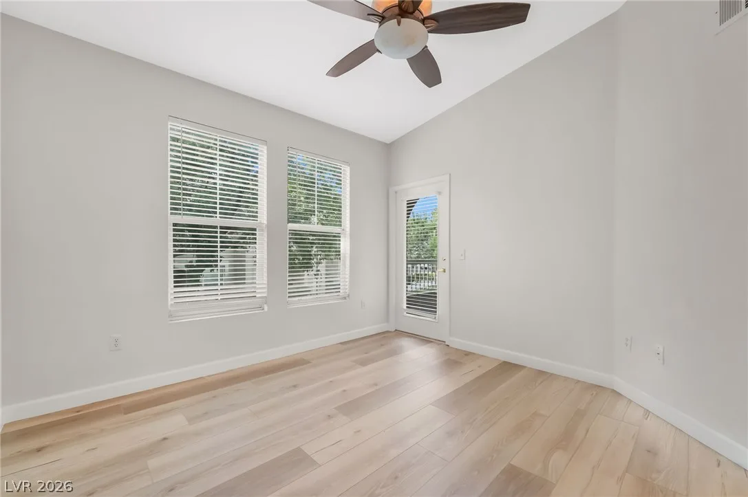 9975 Peace Way 2088 — photo 5
